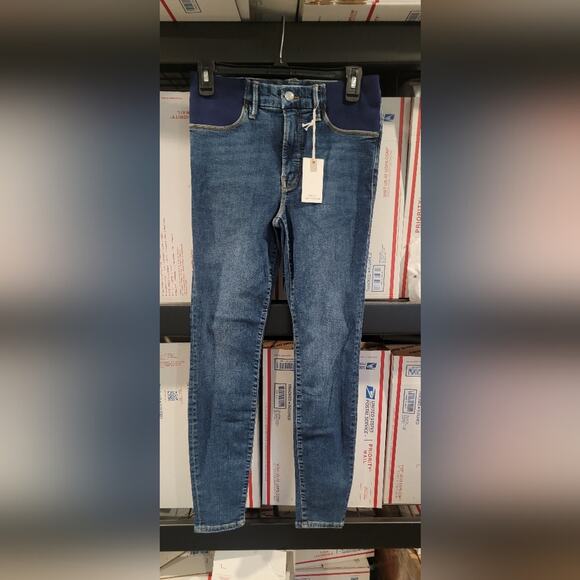 3 pairs of Nwt Good American Maternity Jeans 👖